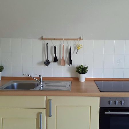 Eifelstern-Schoene Ferienwohnung Mit Balkon Kalenborn-Scheuern Esterno foto
