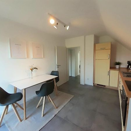 Eifelstern-Schoene Ferienwohnung Mit Balkon Kalenborn-Scheuern Esterno foto