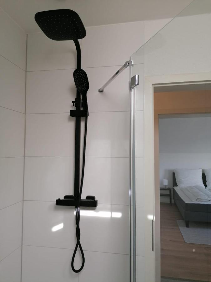 Eifelstern-Schoene Ferienwohnung Mit Balkon Kalenborn-Scheuern Esterno foto