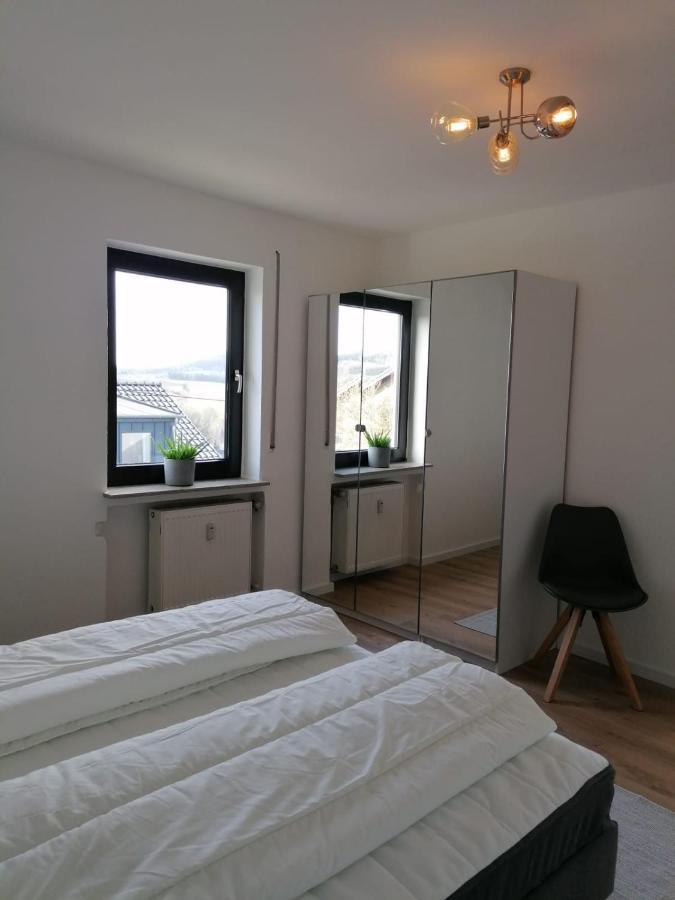 Eifelstern-Schoene Ferienwohnung Mit Balkon Kalenborn-Scheuern Esterno foto